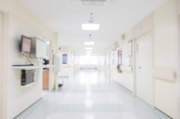 Anchetă la Spitalul Judeţean Târgu Jiu după ce o femeie care de fapt era însărcinată în luna a noua a fost diagnosticată cu eventraţie, fiind supusă unei intervenţii chirurgicale