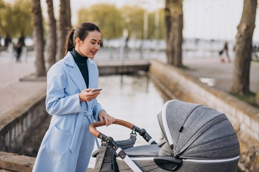 Femeile însărcinate și copiii sub 5 ani nu mai stau la coadă