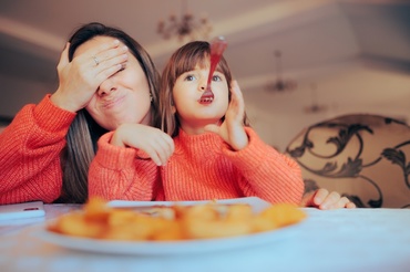 Alimentația copilului: 5 alimente de evitat înainte de somn