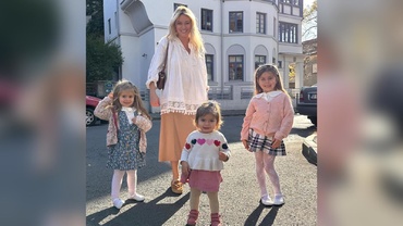 Laura Cosoi, mamă a trei fetițe, a aflat sexul celui de-al patrulea copil