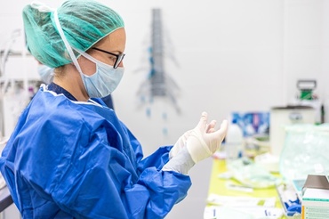 A fost declarată a stare de alertă epidemiologică din cauza gripei. Rafila a oferit o serie de recomandări pentru spitale și școli