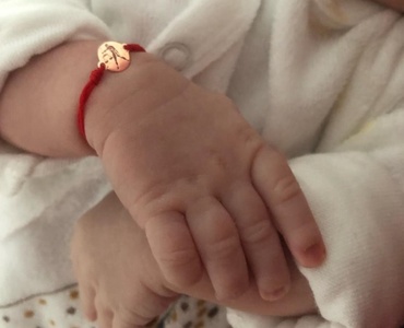 Când te vei întreba, să știi că mami și tati te-au făcut din iubire
