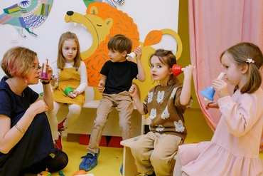 Ce trebuie să știe și să poată face un copil la finalul grupei mari a grădiniței, potrivit Ministerului Educației