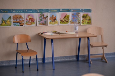 Copil tras de păr de o profesoară. Cadrul didactic este acum cercetat penal