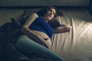 Ești gravidă și dormi mai puțin de 7 ore pe noapte? Cum poate fi afectat copilul