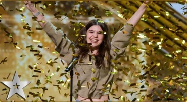 Maya Giotea, românca de 14 ani care a luat cel mai rapid Goldez Buzz din istoria „Britain’s Got Talent”. Cine este și cum a ajuns aici