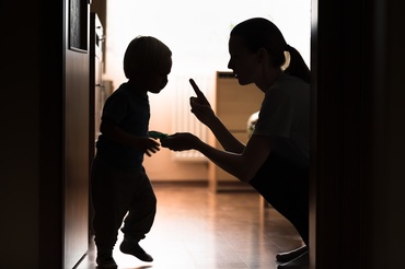 Cum îi învățăm pe cei mici disciplina – fără pedepse, fără frică