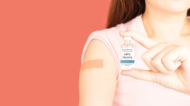 Vaccinul împotriva HPV, gratuit pentru fetele și băieții care au între 11 și 26 de ani