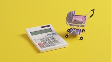 Ministrul Sănătăţii, despre plata CASS de către mamele care sunt în concediu de creştere a copilului: Informaţia nu este nici corectă, nici completă