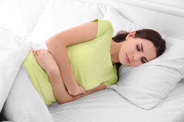 Riscurile din primul trimestru de sarcină și cum să le gestionezi