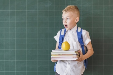 Ce zile libere au elevii în anul școlar 2025-2026