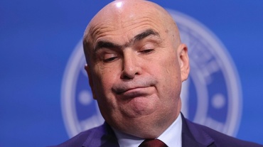 Ilie Bolojan, mesaj pentru mame: România are cel mai lung concediu de maternitate