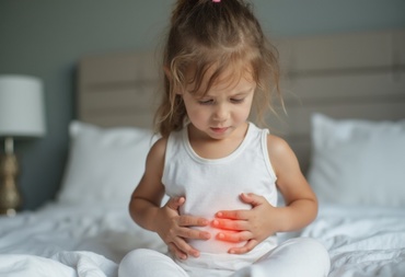 Constipația la copiii mici: când devine cu adevărat o problemă