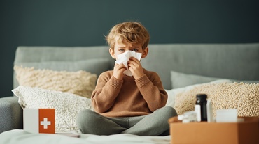 9 lucruri pe care părinții ar trebui să le aibă la îndemână înainte de sezonul de răceli și gripă