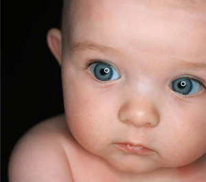 Ce vede bebelusul