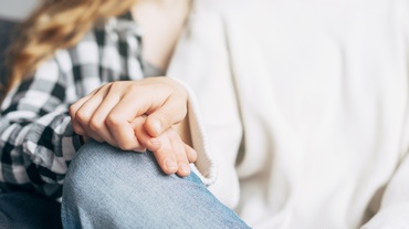 Ca să nu ne pierdem în adolescență: ce putem construi acum, cât copiii încă ne țin de mână