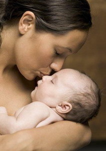 Primele zile cu bebelusul