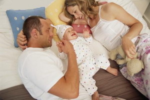 Somnul cu bebelusul  pro si contra