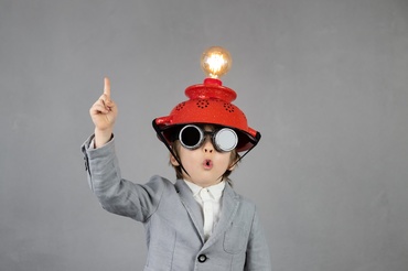 Nu îi mai spune copilului tău că e deștept! Laura Markham explică de ce și ce este de făcut, în schimb