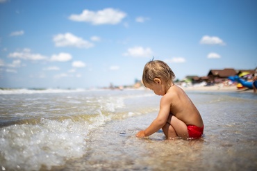 Atenție! Trei pericole de la plajă pe care le conștientizăm prea puțin