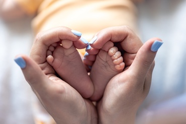 Țara care oferă aproape 47.000 de euro pentru fiecare copil, pe fondul celei mai scăzute rate a natalității din istoria țării
