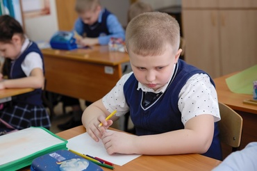 Mobilierul e, poate, cel mai puțin important. Ce face ca o școală să fie cu adevărat bună, pentru un copil