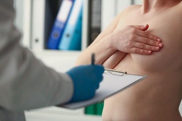 De ce nu rămâi însărcinată: semnul de la sâni pe care aproape nimeni nu-l verifică