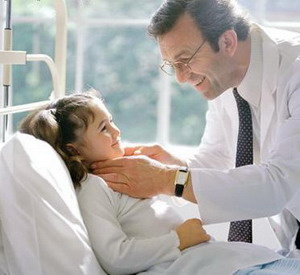 Durerea in gat si amigdalita - extirparea amigdalelor