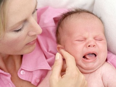 Colicile, durerile de burta ale bebelusului