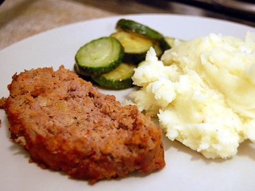 Cozonacel de carne