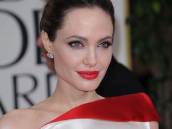 Angelina Jolie, insarcinata (foto)