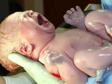 Travaliul femeii de azi dureaza mai mult decat acum 50 de ani