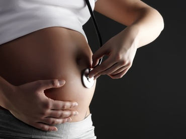 Intre normalitate si patologie: implicatiile sarcinii