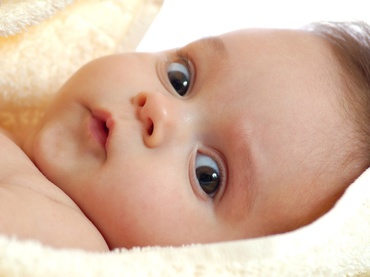 La 6 luni copilul intelege semnificatia cuvintelor