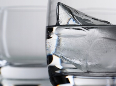 Cata apa trebuie sa bei in timpul sarcinii