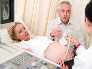 Ingrijirea prenatala pentru sarcina gemenala