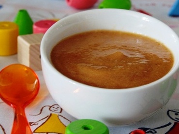 Supa de banane cu branzica (8 luni)