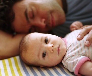 De ce scade nivelul de testosteron al tatilor