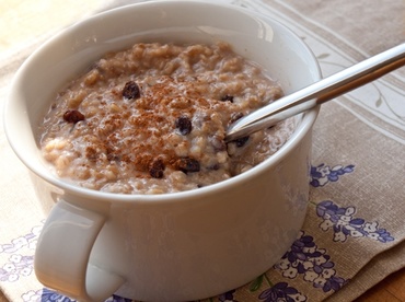 Bulgur cu lapte si fructe uscate