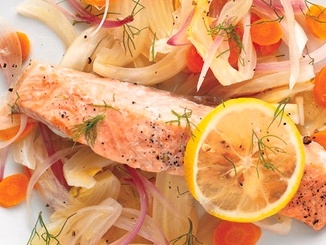 Somon cu ceapa si morcov