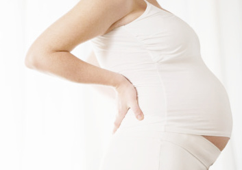 De ce te doare spatele in timpul sarcinii