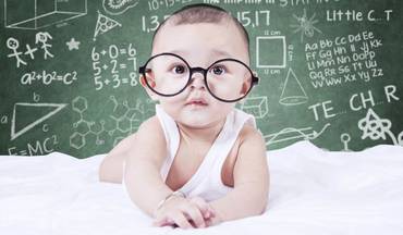 E simplu sa cresti un copil destept