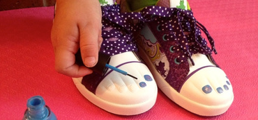 Tenisi cu personalitate pentru fetite