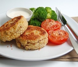 Chiftelute de peste cu broccoli