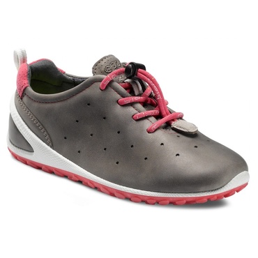 Cum alegeti incaltamintea buna pentru copii