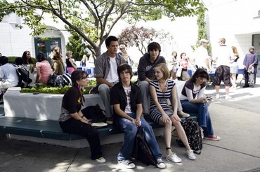 Adolescentii romani, intre calculator si sex