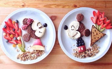 Mancare vesela si ceva in plus