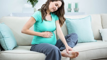 Remedii naturale pentru picioarele umflate in timpul sarcinii