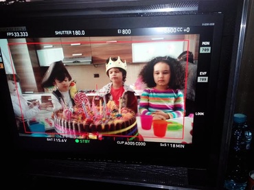 Aparitiile copiilor in reclame tv, reviste...ii exploatam?