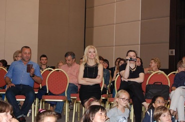 Loredana a susţinut primul workshop pentru şcoala sa de muzică